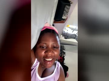 Prettysosa Chaturbate stream image from December 23, 2025