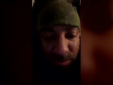 Kingbeezy14 Chaturbate stream image from December 23, 2025