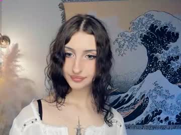 Kira_Nocturne Chaturbate stream image from December 23, 2025