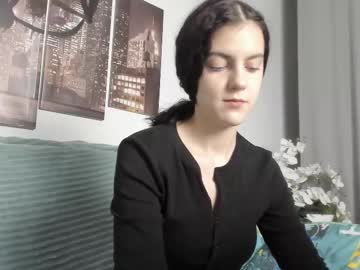 Lovely__Audrey Chaturbate stream image from December 23, 2025