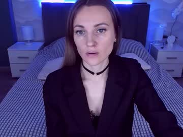 Ann_Gill Chaturbate stream image from December 23, 2025