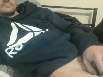 Icetwerller Chaturbate stream image from December 23, 2025