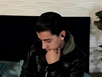 Andyjoy_ Chaturbate stream image from December 23, 2025