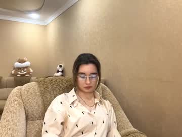Margyrookstool Chaturbate stream image from December 23, 2025