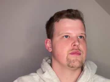Wemo98 Chaturbate stream image from December 23, 2025