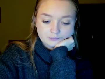 Albina_Rom Chaturbate stream image from December 23, 2025