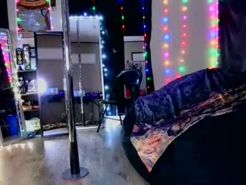 Monica_Lily Chaturbate stream image from December 23, 2025