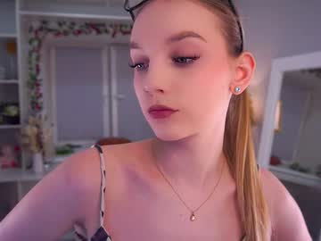 Shanitatroike Chaturbate stream image from December 23, 2025
