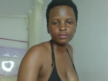 Curvyangle Chaturbate stream image from December 23, 2025