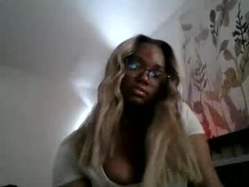 Ebonyprincesssss Chaturbate stream image from December 23, 2025