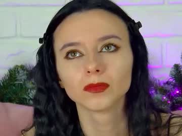 Arinakubrick Chaturbate stream image from December 23, 2025