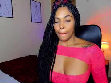 Aitana_Brown Chaturbate stream image from December 23, 2025