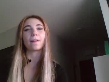 Lilysweetgirl Chaturbate stream image from December 23, 2025