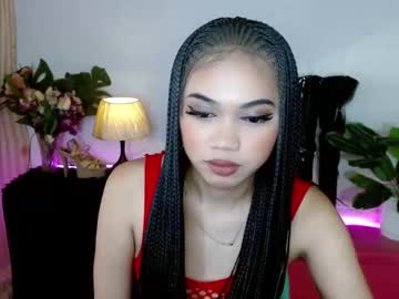 Prettyhothugecock Chaturbate stream image from December 23, 2025