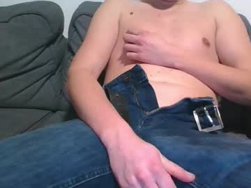 Throw36away Chaturbate stream image from December 23, 2025