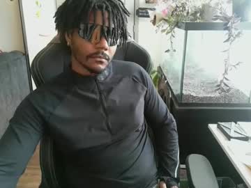 Yharleyx21 Chaturbate stream image from December 23, 2025