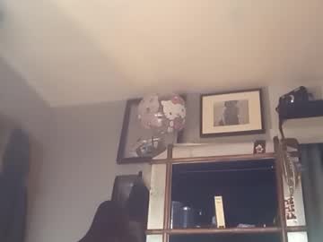 Kmackinstaymackin Chaturbate stream image from December 23, 2025
