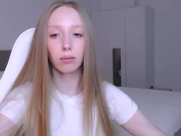 Luna_Insanity Chaturbate stream image from December 23, 2025