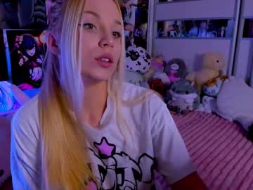 Cuttie_Ponyy Chaturbate stream image from December 23, 2025
