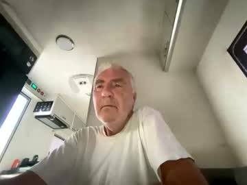Joshua19988945132 Chaturbate stream image from December 23, 2025