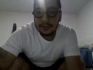 Onenerdmore Chaturbate stream image from December 24, 2025