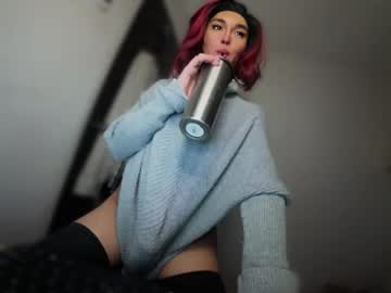 Transnextdoor_ Chaturbate stream image from December 24, 2025
