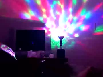 Bazzjosh Chaturbate stream image from December 24, 2025