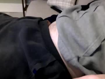 Icumming Chaturbate stream image from December 24, 2025