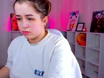 Soft_Lina Chaturbate stream image from December 24, 2025