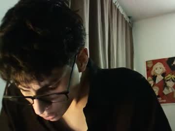 Holis2127489 Chaturbate stream image from December 24, 2025