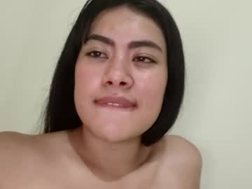 Lyn_Sweet18 Chaturbate stream image from December 24, 2025