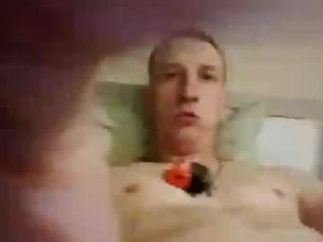 Tyrangarbacki Chaturbate stream image from December 24, 2025