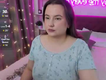 Katyaneilson Chaturbate stream image from December 24, 2025