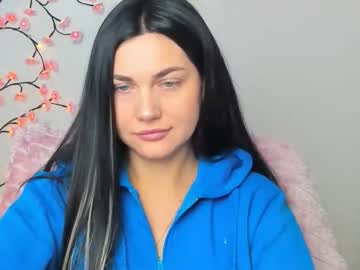 Blum_Kelly Chaturbate stream image from December 24, 2025