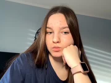 Laylabarbano Chaturbate stream image from December 24, 2025