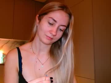 Taliiyafiredream Chaturbate stream image from December 24, 2025