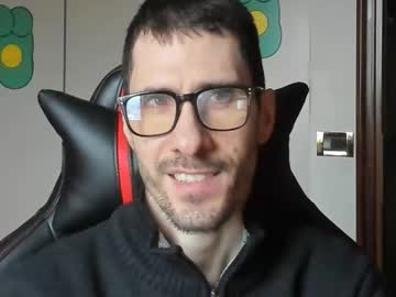 Stevex870 Chaturbate stream image from December 24, 2025