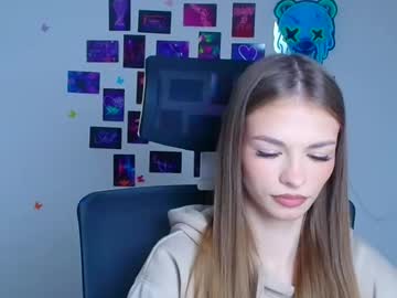 Vladaseduction Chaturbate stream image from December 24, 2025