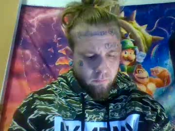 Smokebluntafterblunt Chaturbate stream image from December 24, 2025