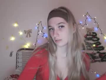 Honeyveil Chaturbate stream image from December 24, 2025