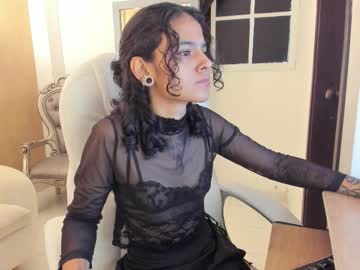 Julianne_7 Chaturbate stream image from December 24, 2025