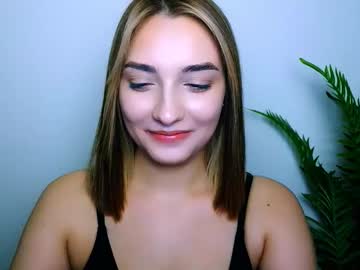 Veryveryshygirl Chaturbate stream image from December 24, 2025