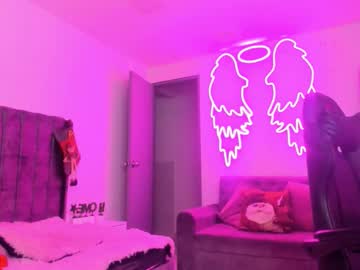 Xiomara_Cortes Chaturbate stream image from December 24, 2025
