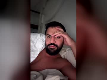 Belrevee Chaturbate stream image from December 24, 2025