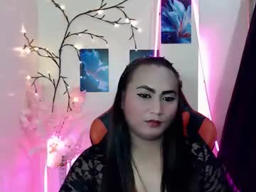 Hellashaven Chaturbate stream image from December 24, 2025