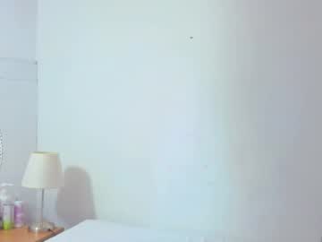 Little_Lilith_Apple Chaturbate stream image from December 24, 2025