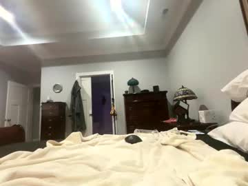 Senergy11 Chaturbate stream image from December 24, 2025