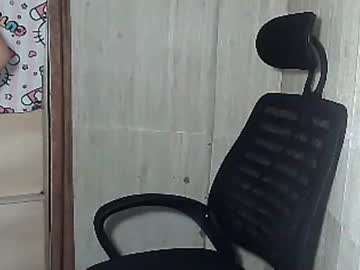 Kittiesplaygirl Chaturbate stream image from December 24, 2025