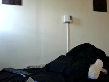 Zaninthall Chaturbate stream image from December 24, 2025