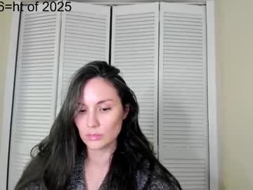 Zoiebutterfly Chaturbate stream image from December 24, 2025